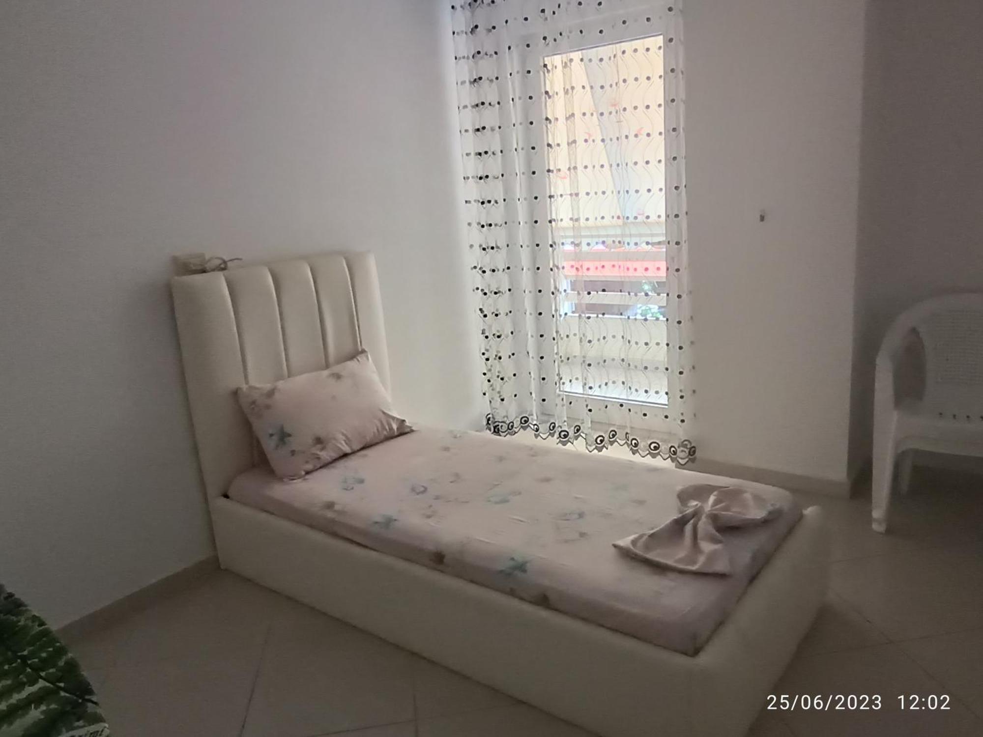 Marinela Apartment Sarandë Esterno foto